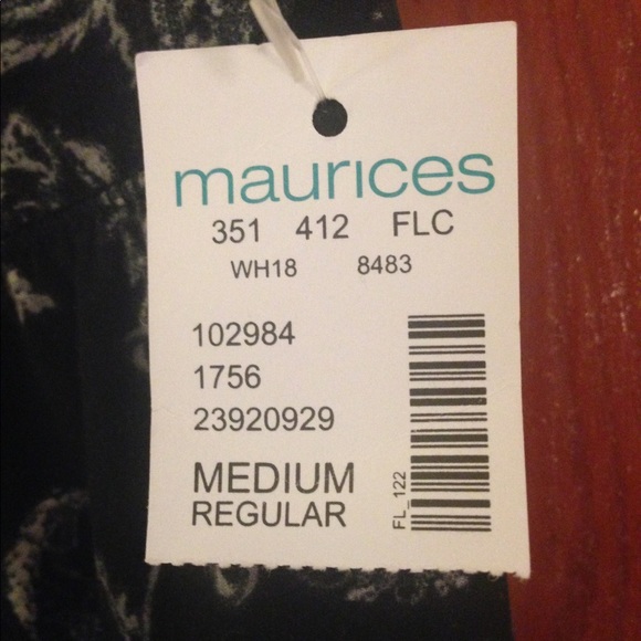 Maurices paisley leggings - Picture 3 of 4